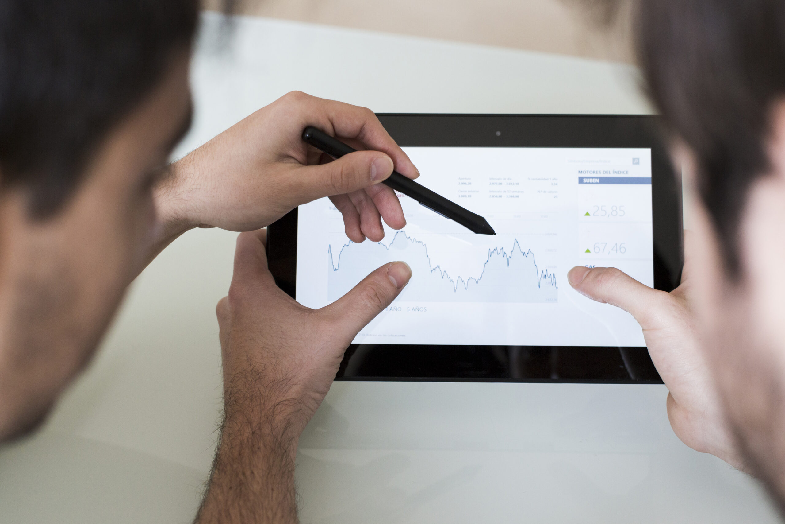 Top 5 Crypto Trackers, Listings & Rating Platforms Worth Your Project’s Attention in 2026
